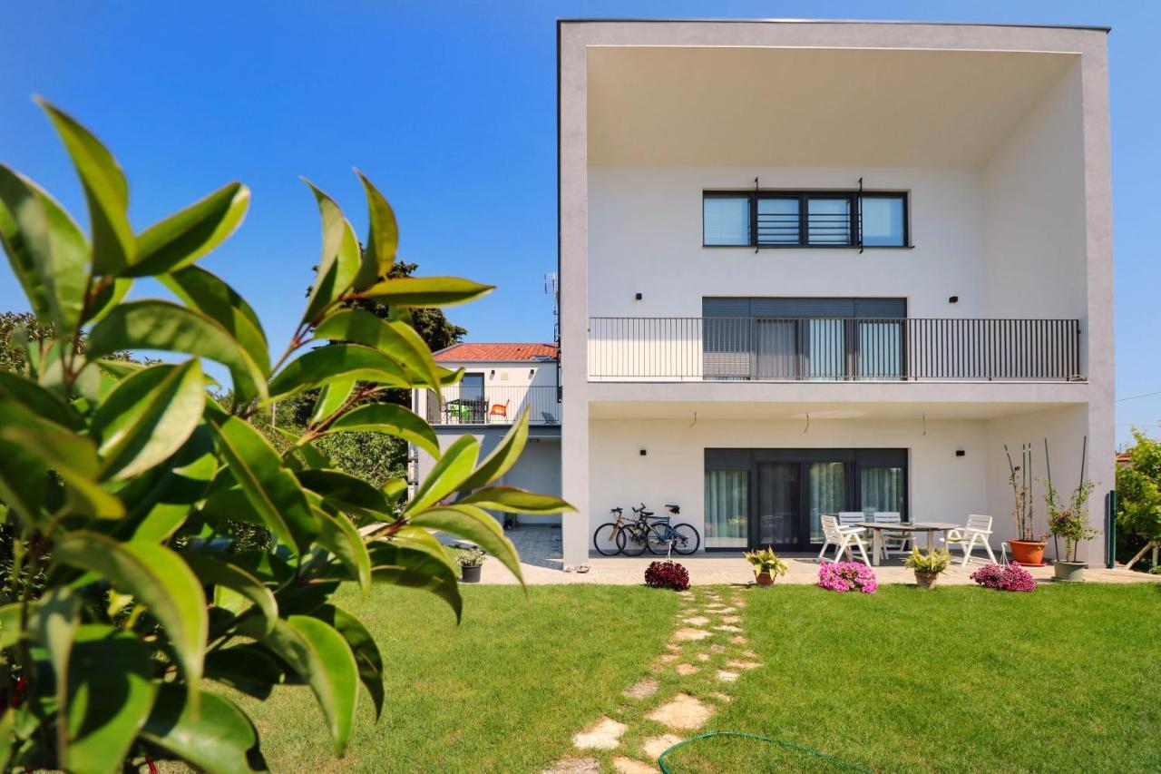 Papillon I Dolce Vita Tar-Vabriga Bagian luar foto
